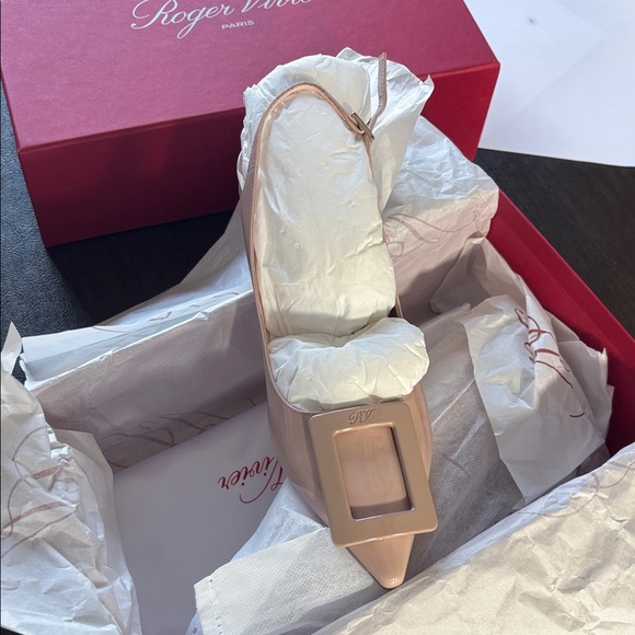 NWT Roger Vivier VIRGULE SLING BAK DEC 55 Shoes in Red Box sz37 - Picture 8 of 16